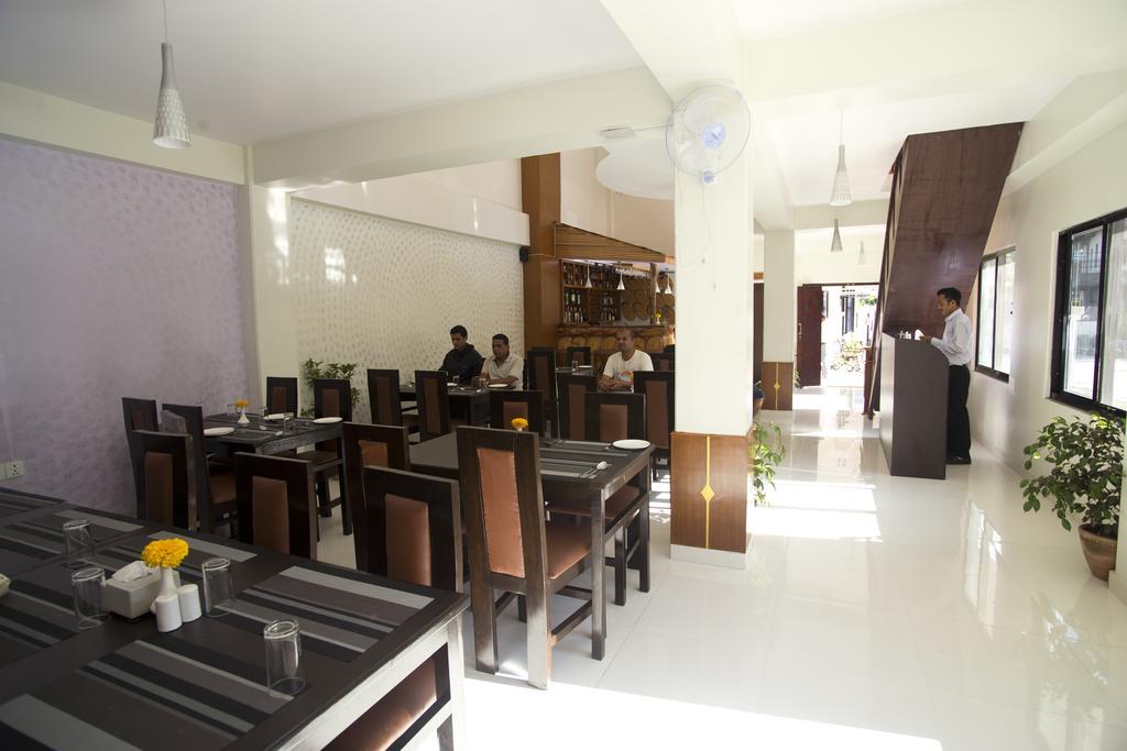Hotel Swapna Bagh- Your Place 博卡拉 外观 照片